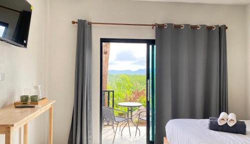 Standard King Room