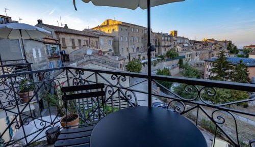 Double Room with Balcony and Sea View