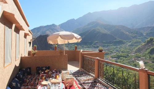 Double Room with Mountain View
