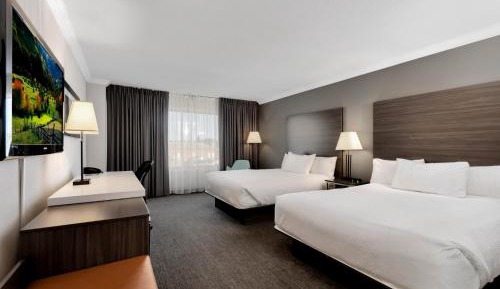 Queen Room with Two Queen Beds - Non-Smoking