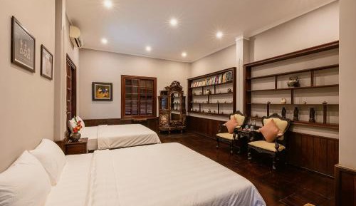 Deluxe Family Room
