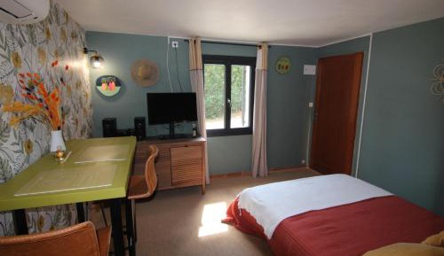 Double Room with Private Bathroom