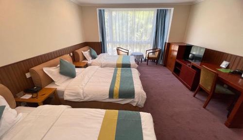 Comfortable Triple Room 