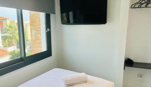 Economy Single Room