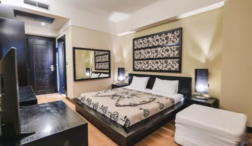Double or Twin Room with Sea View