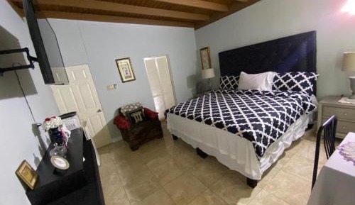 Superior King Room