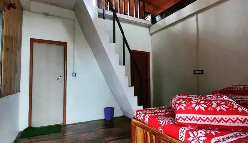 Quadruple Room with Mountain View