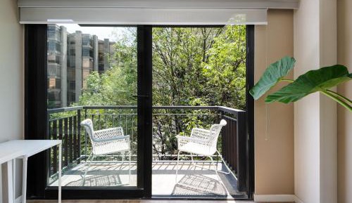 Cozy-modern 2BR with Balcony in Condesa