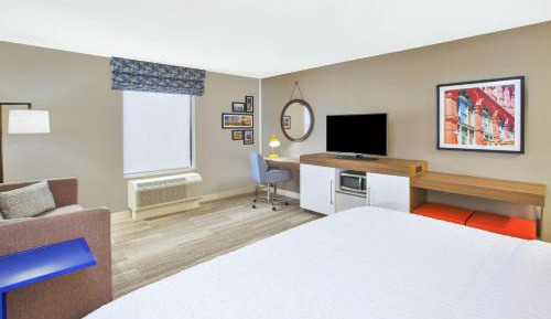 King Room with Sofa Bed - Non-Smoking