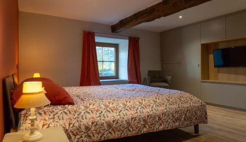 Deluxe Double Room with Extra Bed