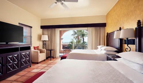 Hacienda Queen Room with Two Queen Beds, Garden View and Balcony