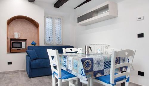 Superior One-Bedroom Apartment