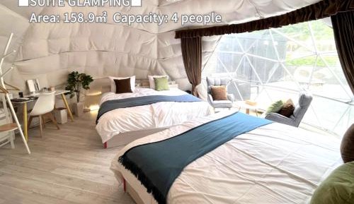 Glamping Suite Dome Tent with Open-Air Bath and Sauna Tent
