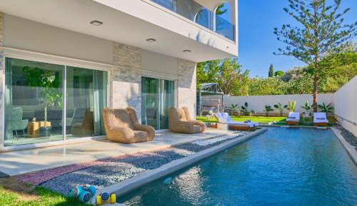 Villa with Private Pool
