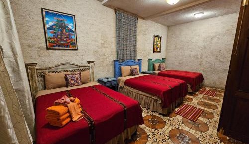Basic Triple Room with Shared Bathroom