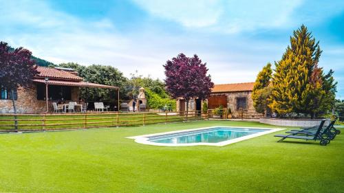 Three-Bedroom Villa (6 Adults)