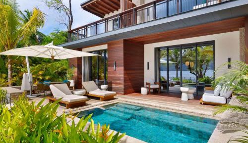 One-Bedroom Suite with Plunge Pool