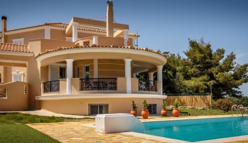 Four-Bedroom Villa