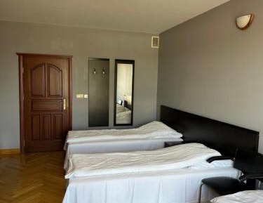 Triple Room with Private Bathroom