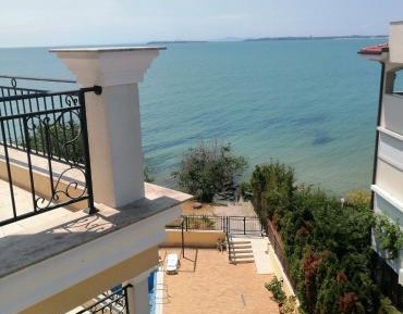 Studio with Sea View
