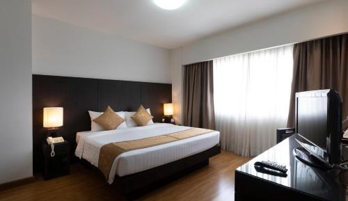 Two-Bedroom Suite