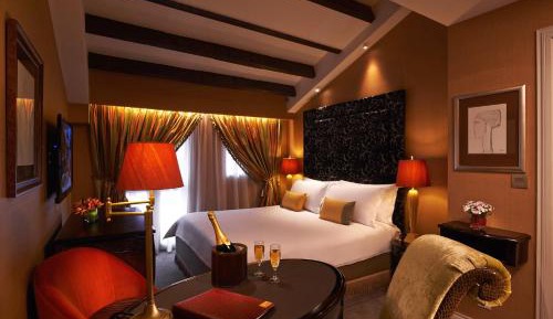 Premium Room
