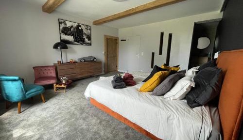 Deluxe King Room