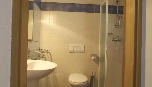 One-Bedroom Bungalow