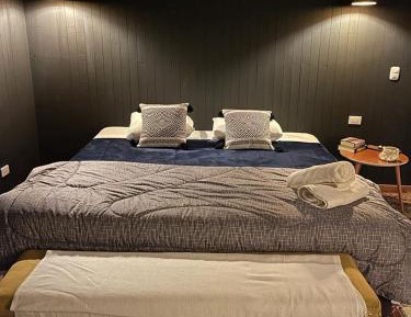 Deluxe Suite with Spa Bath