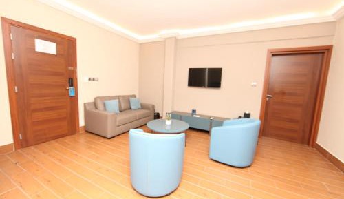 Deluxe Apartment