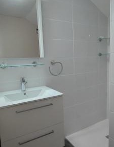 Comfort Triple Room with Shower