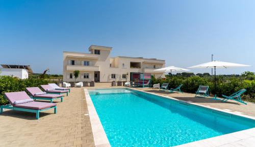 Three-Bedroom Superior Apartment