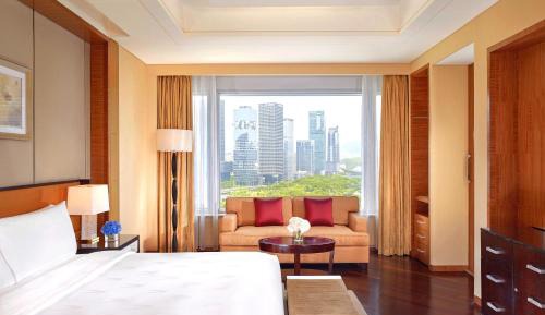 Deluxe Garden View King Bed Room