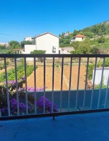Apartment with Garden View