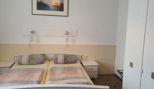 Large Double Room