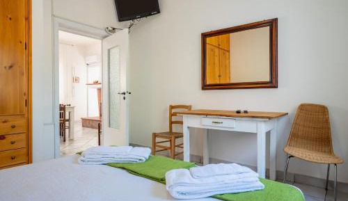 Villa with Garden View