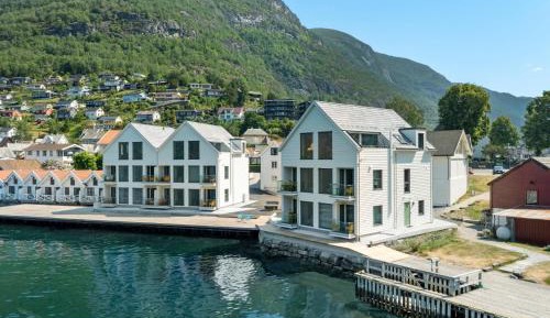 2- Bedroom Fjord View Apartment w/ Balcony