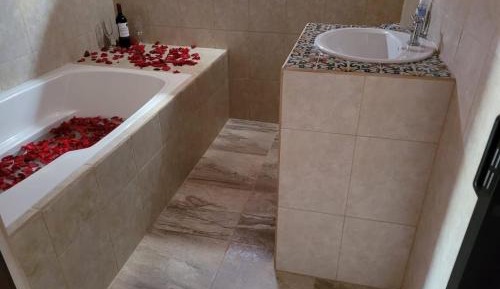 Deluxe Double Room with Bath
