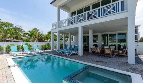 Four-Bedroom Holiday Home