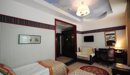 Double Room with Extra Bed
