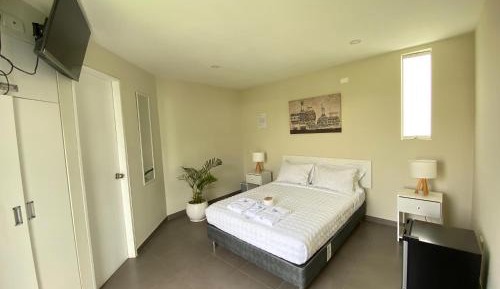 Deluxe Bungalow with Garden View