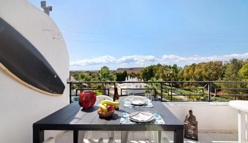 Superior One-Bedroom Apartment with Balcony