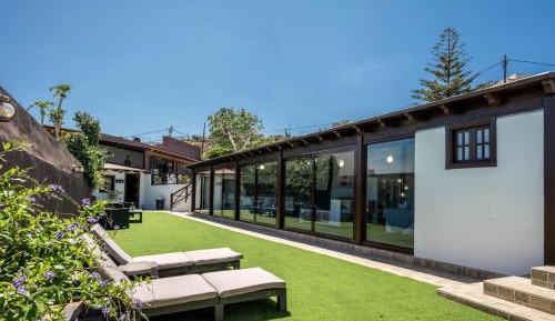 Studio with Terrace
