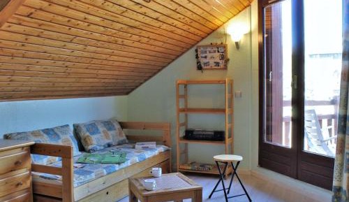 Apartment (4 Adults)