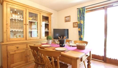 Apartment (6 Adults)