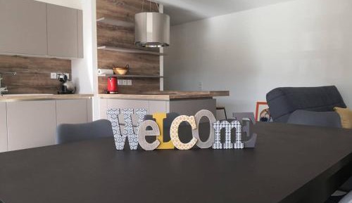 Apartment (6 Adults)