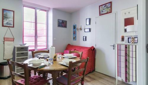 Apartment (4 Adults)