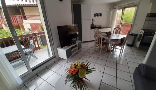 Apartment (5 Adults)