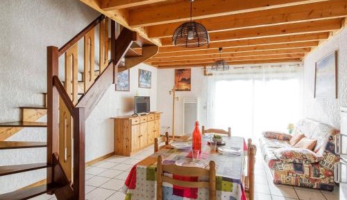Apartment (6 Adults)