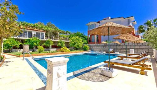Villa with Private Pool